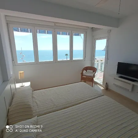 Espectacular Apartamento En 1ª Linea De Playa Benidorm Exterior photo