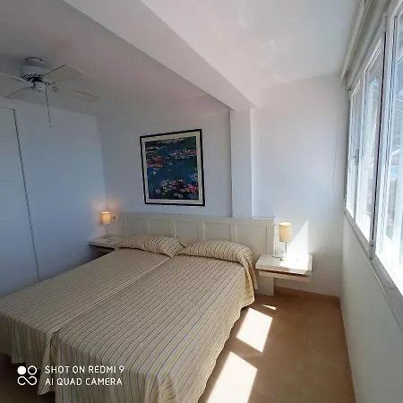 Espectacular Apartamento En 1ª Linea De Playa Benidorm Exterior photo